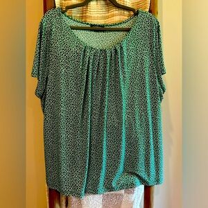 Liz Claiborne green and white top - 2x